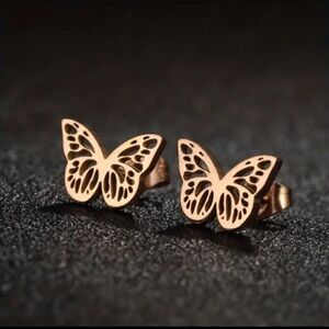 NEW Dainty Butterfly stud Earrings in Rose Gold color - Boutique